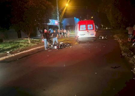 Três são socorridos em estado grave após colisão entre motos em Dourados